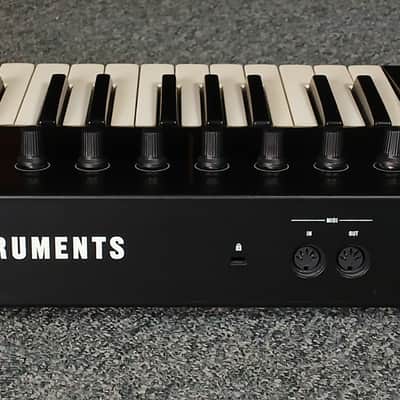 Native Instruments Komplete Kontrol S25 2014 image 5