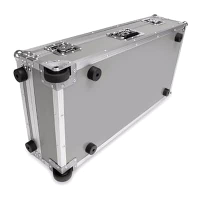 PedalTrain Novo 32 TC Pedalboard + Wheeled Tour Case image 8