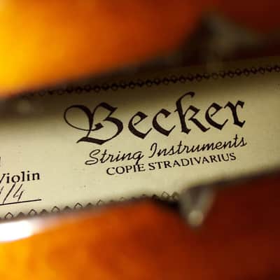 Becker Model 100 size 1/4 violin. Romania, Very Good Condition image 5