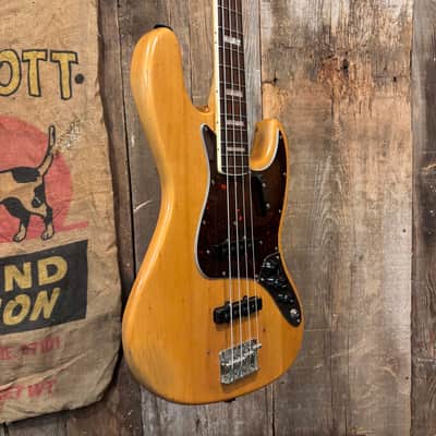 Fender Jazz Bass 1968 - stripped finish image 3