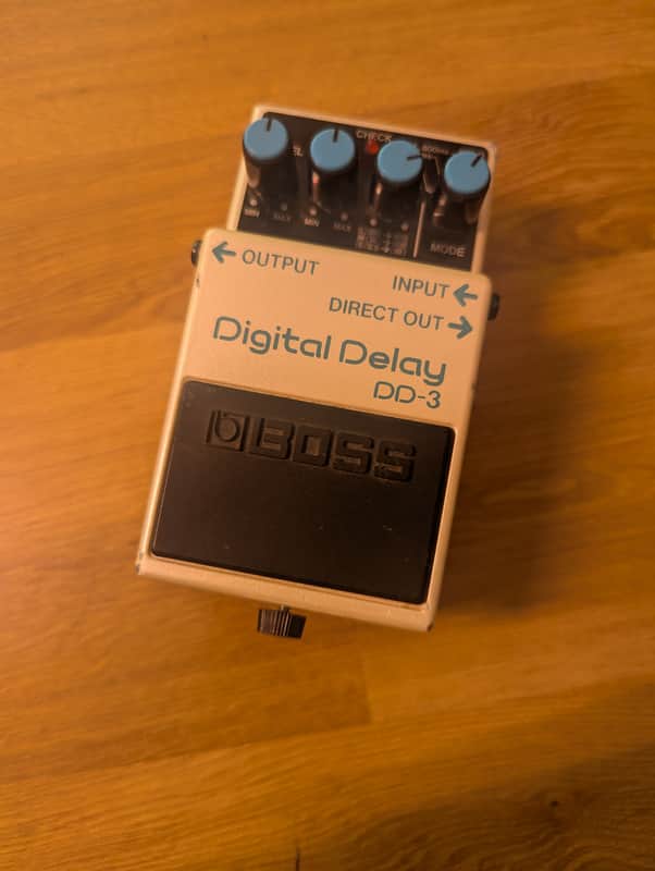 // BOSS デジタルディレイ DD-3 Delay Pedal // BOSS SDE-3 エフェクター デュアルデジタルディレイ ボス | 島村楽器
