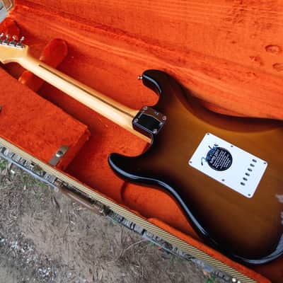 Fender American Vintage Reissue '57 Stratocaster 2007 - Two-tone Burst image 4