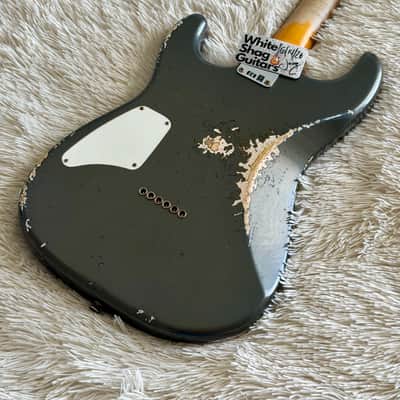 Fender Custom Shop B5 Limited Edition Stratocaster Electric Guitar image 10