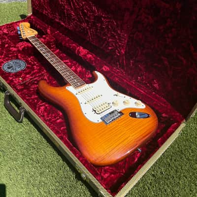 Fender American Select Stratocaster HSS 2013 image 2