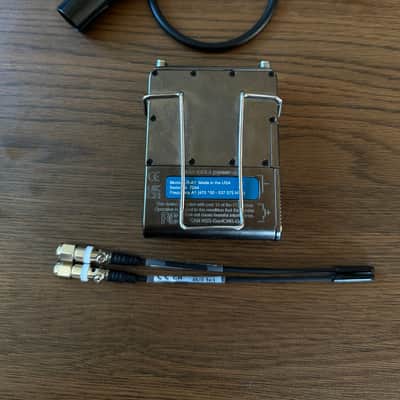 Lectrosonics L Series LR Camera-Mount Wireless Receiver (A1: 470-537 MHz) image 2