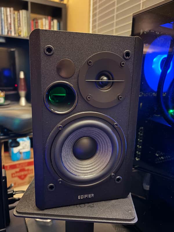 Excellent condition — lightly used as desktop speakers in a clean, smoke‑free home