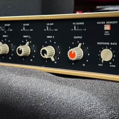 Shure SE30 Gated Compressor Mixer Tame Impala 1980s? image 5