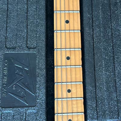 Peavey T-60 with Maple Fretboard 1978 - 1988 - Natural image 4