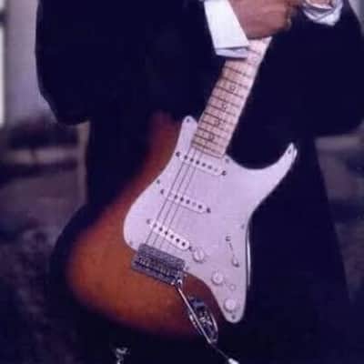 Fender Richie Sambora Signature Strat USA MK2 sunburst - Sunburst image 11