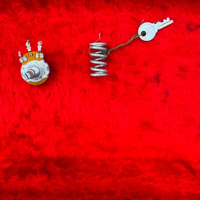 Mosrite Ventures 2 1966 - Candy Apple Red image 20