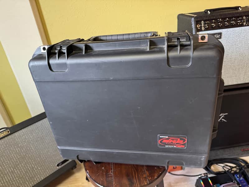 SKB Cases 3i-2015-7TMP iSeries Fender Tone Master Pro Road Case LIKE NEW! image 1