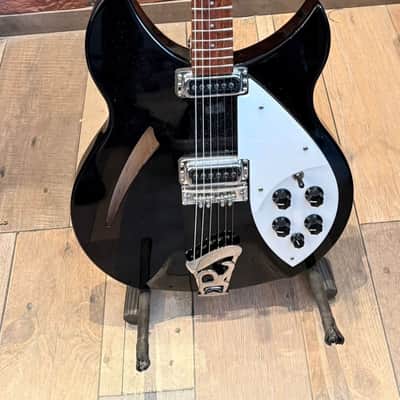 Rickenbacker 330 2012 - Present - Jetglo image 1
