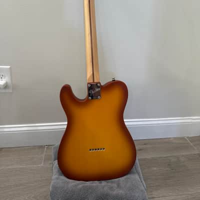 Fender American Performer Timber Telecaster 2024 - Honey Burst image 3