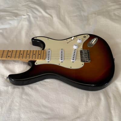 Carvin Bolt SSS Hard Tail - Custom Shop Strat Killer - Made in USA - Vintage Sunburst - 16" Fretboard - Free Pro Setup image 5