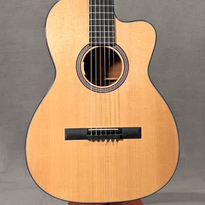 Martin 000C Nylon String 12-Fret Acoustic-Electric 2019 w/ Cutaway & LR Baggs Anthem SL image 1