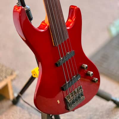 Guild Pilot SB-605 5-String Fretless Bass, Candy Red image 2