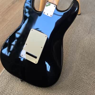Fender 40th Anniversary American Standard Stratocaster with Rosewood Fretboard 1994 - Black image 5
