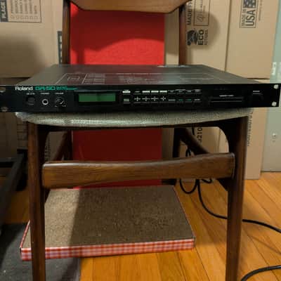 Roland GR-50 Guitar Synthesizer 1988 - 1994 - Black