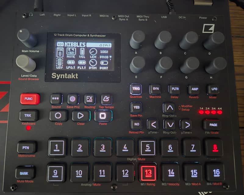 Elektron Syntakt 12 Track Drum Computer & Synthesizer 2022- Present - Black