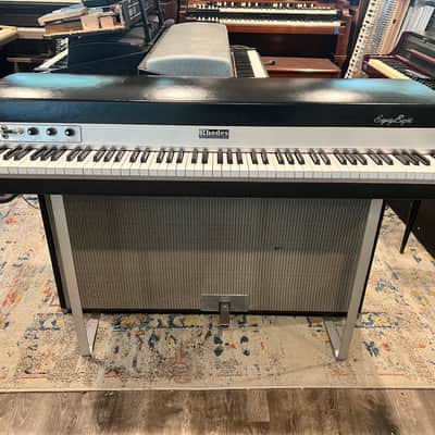 Rhodes Mark II Suitcase Piano 88-Key Electric Piano (1980 - 1983
