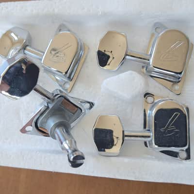 Schaller In-line Fender - Chrome image 2