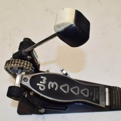 DW 3000 Series Single Bass Drum Pedal image 2