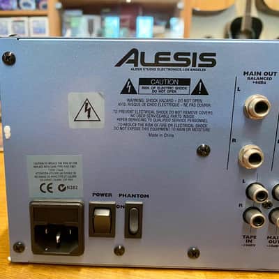 Alesis MultiMix 12R Rackmount 12-Channel Mixer 2000s - White/Silver image 3