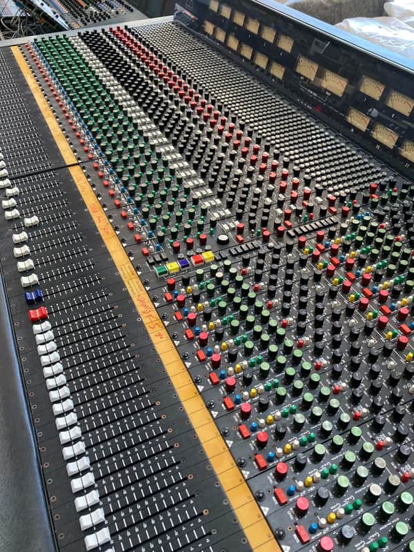 Trident Series 80C Console image 1