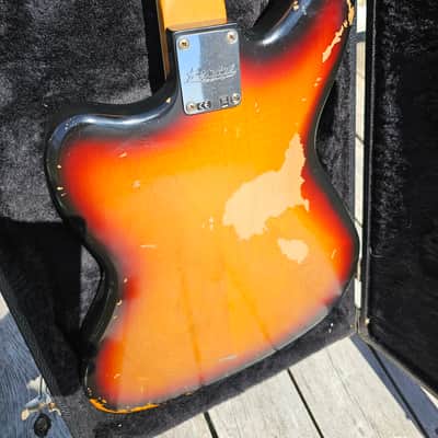 Fender Kurt Cobain Road Worn Jaguar - 3-Color Sunburst image 9