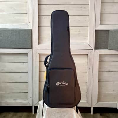 Martin 0-10E Retro Jason Isbell Signature 2026 - Natural image 4