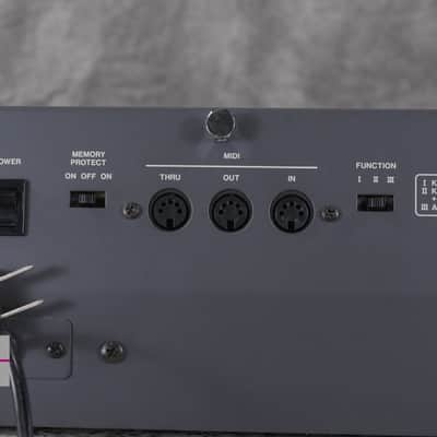 Roland Juno-106S Programmable Polyphonic Synthesizer in Good Condition image 18