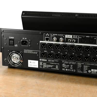 Yamaha LS9-32 32-Input Digital Mixing Console CG012RC image 11