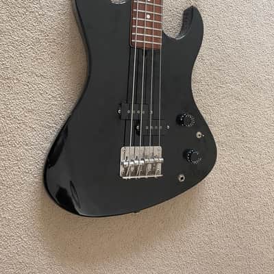 Vox White Shadow Bass, 1984 , Matsumoku Factory -Japan, with Hardshell Case. image 1