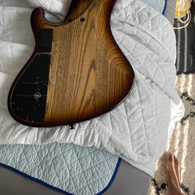 Ibanez MDM1305-NAB Mode 2026 - Present - Natural Stained Amber Burst image 4