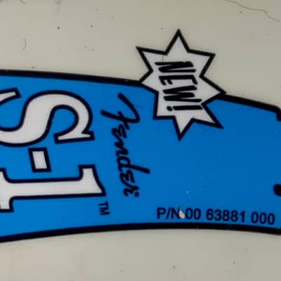 Fender Pickguard 2003-2008 - Parchment image 5