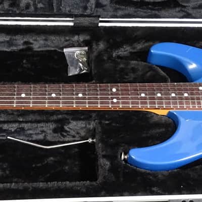 Charvel Fusion Deluxe with Rosewood Fretboard 1989 - 1991 - Pearl Blue image 5