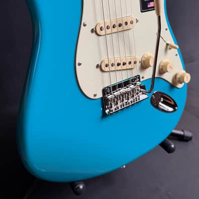 Fender American Professional II Stratocaster Electric Guitar Miami Blue w/ OHSC image 6