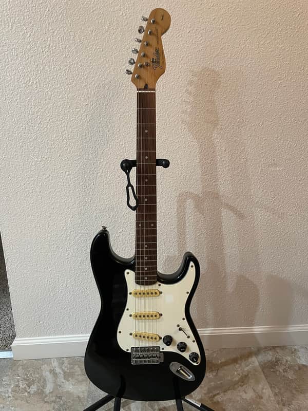 Fender Stratocaster Made in Korea 90s Black Squier Series | Reverb
