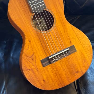 Mele Guitarlele Six String Ukulele- Natural w/ Case (Guilele/Guitalele) image 5