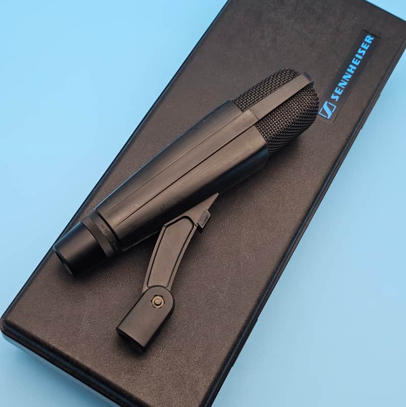 ☆Sennheiser MD 421 II Cardioid Dynamic Microphone w/ Mic Clip & Case image 1