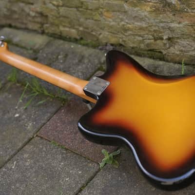 Fender Limited Edition Vintera II Road Worn 50s Jazzmaster- 3-Color Sunburst(3) image 11