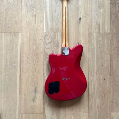 Fender Deluxe Series Toronado 2000 - Candy Apple Red image 3
