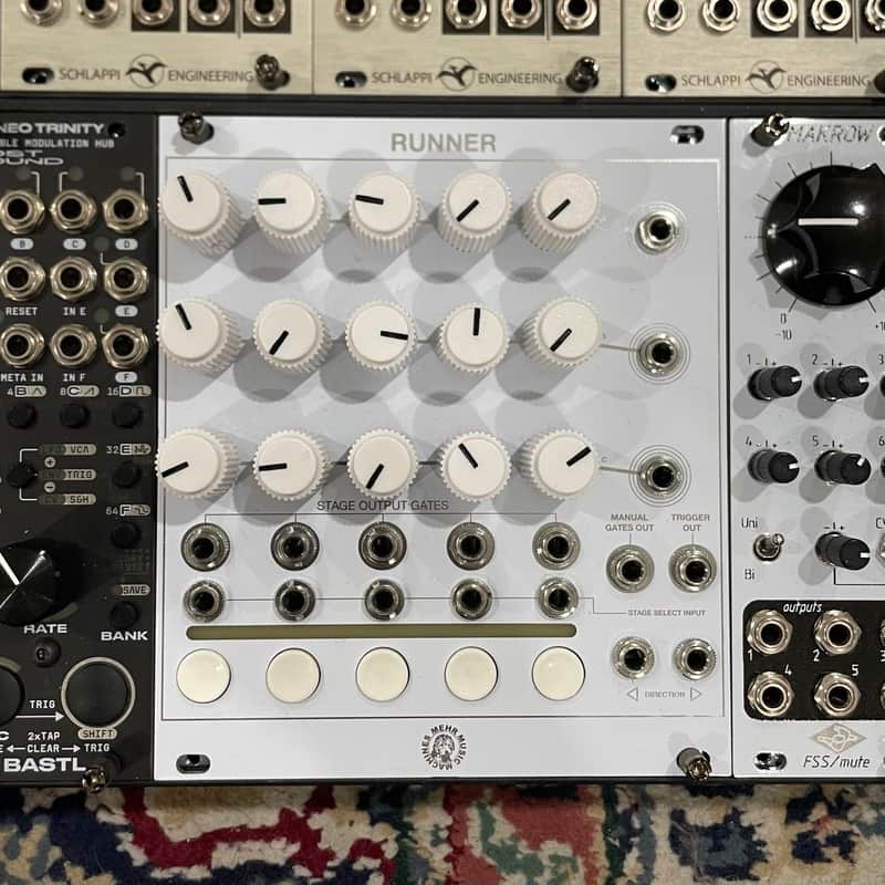 Mehr Music Machines Runner