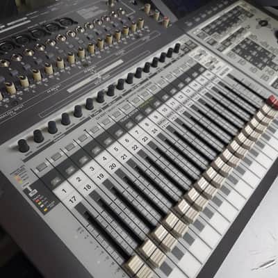 Roland VS-2480CD 24-Bit Digital Studio Workstation image 3