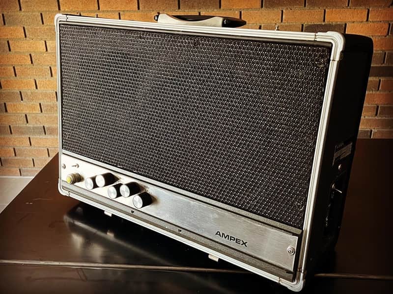 Barnaby Downe Devices Trois Uné 1x10” Combo image 1