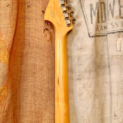 Fender MIJ Bass VI 1993 - Sunburst image 11