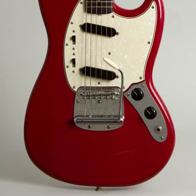 Fender  Mustang Solid Body Electric Guitar (1965), ser. #L41193, original grey hard shell case. image 3