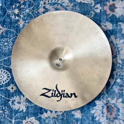 Zildjian 20" A Series Medium Ride Cymbal image 3