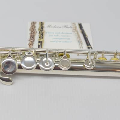 Lightly Used Pearl Belsona Silver Plated Student Flute w/ Case image 9