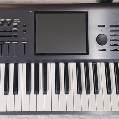 Korg Kronos X 61 2010s - Black